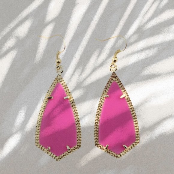 Blush Adelaide Earrings - Picture 4 of 7